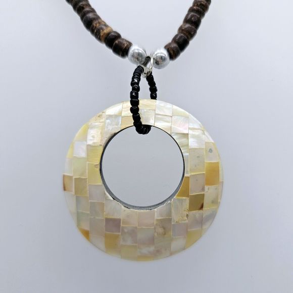 Boho Necklace Mother of Pearl Mosaic Open Circle Pendant Brown Wood Bead Chain - Picture 8 of 11